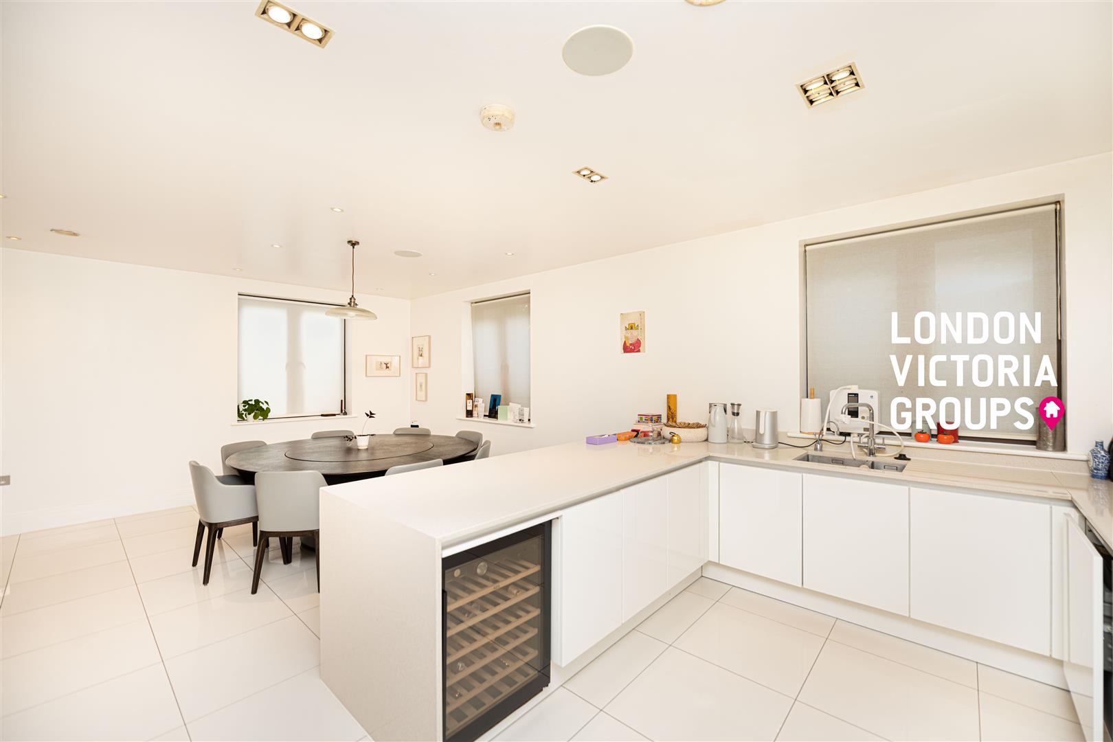 Duchess Crescent, Stanmore